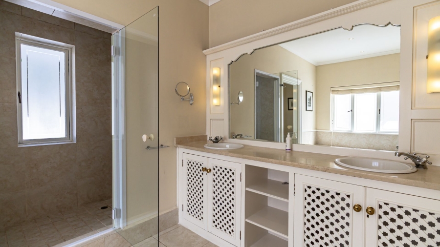 2 Bedroom Property for Sale in Sedgefield Rural Western Cape